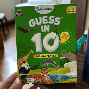 Guess in 10 Animal Planet Game - Green
